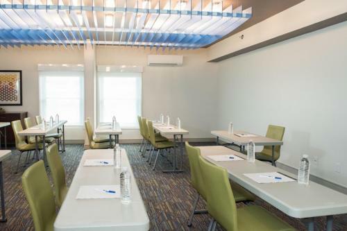 Hotel Holiday Inn Express Pascagoula-moss Point