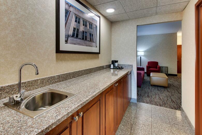 Hotel Drury Inn & Suites Meridian