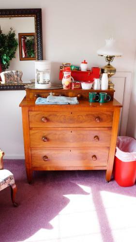 Posada Harbor Haus Inn & Suites