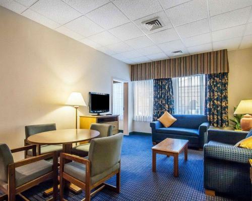 Clarion Hotel Branson