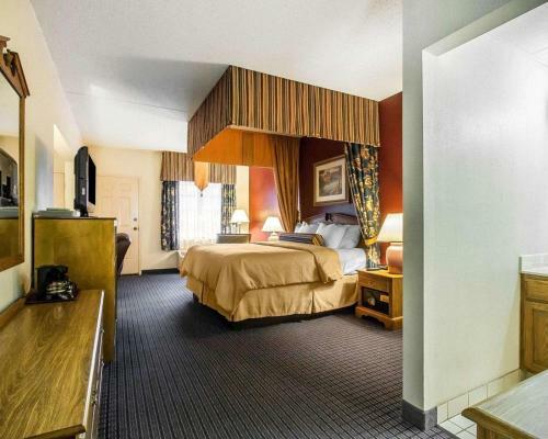 Clarion Hotel Branson