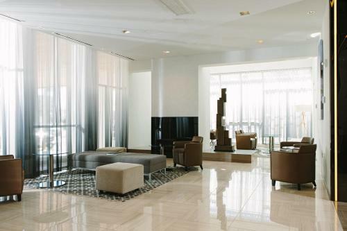 AC Hotel By Marriott Kansas City Westport