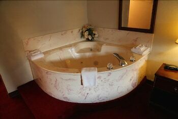 Hotel Branson Vacation Inn And Suites