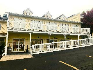 Motel Honeysuckle Inn & Conference Center