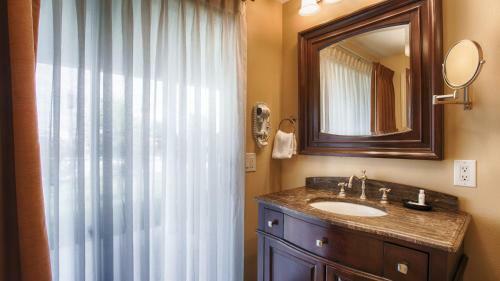 Hotel Best Western Plus Coach House