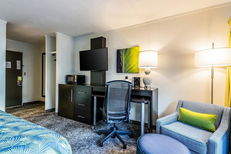 Ramada Plaza Hotel & Oasis Convention Center