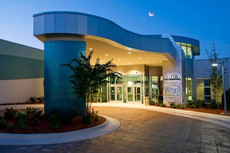 Ramada Plaza Hotel & Oasis Convention Center