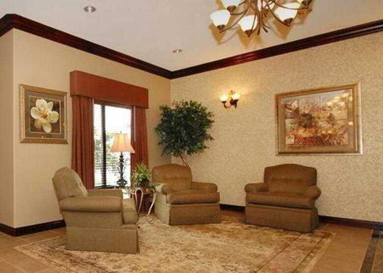 Hotel Holiday Inn Express And Suites Springfield Medical District