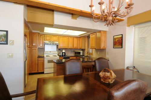 Apartamento Beaverhead Condos At Big Sky Resort