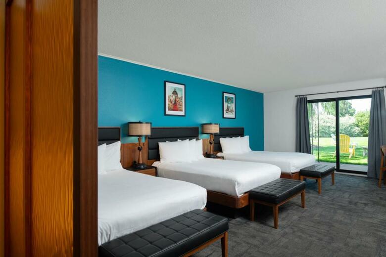 Royal 7 Budget Inn Motel