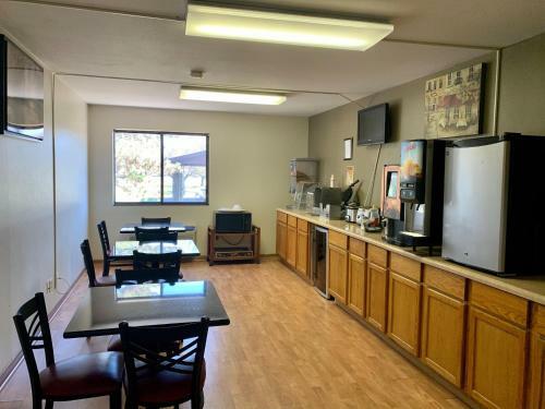 Hotel America's Best Value Inn Columbus