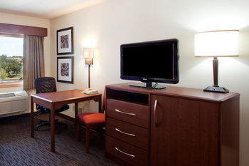 Americinn Hotel & Suites Omaha