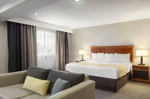 Hotel Country Inn & Suites Sidney
