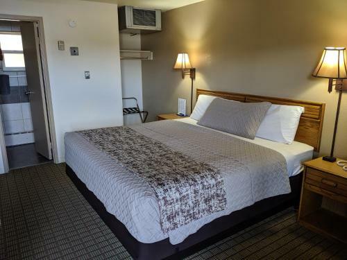 Motel Economy Inn Elko