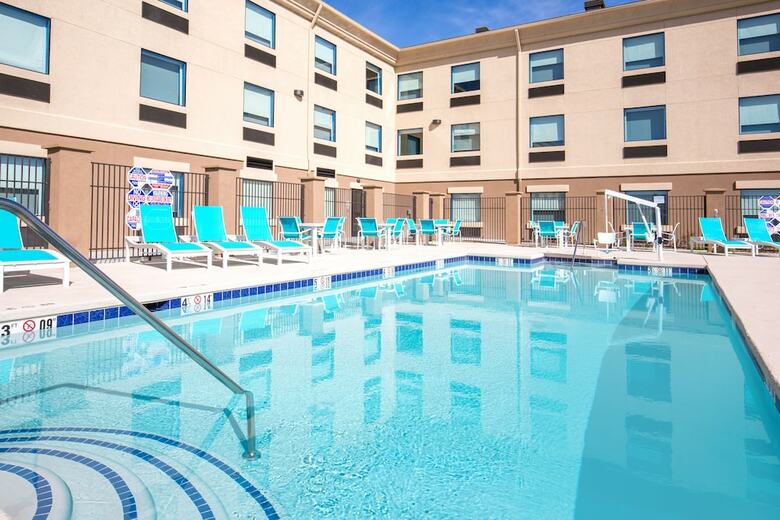 Hotel Holiday Inn Express & Suites Pahrump