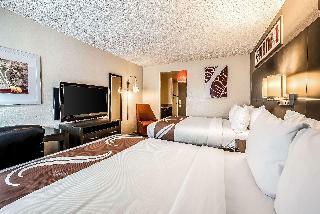 Hotel Quality Inn And Suites