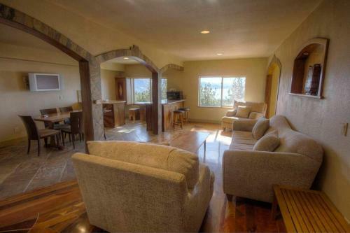 Tyner Way Holiday Home