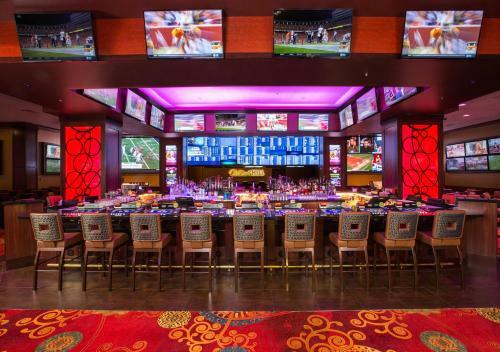 Hotel Silver Legacy Reno Resort Casino