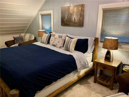 Larch Cabin