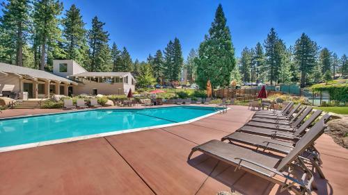Lake Village 138
