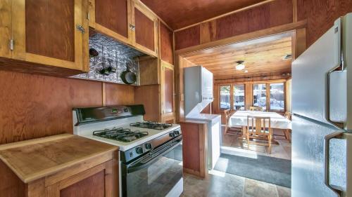 Zephyr Cove Cabin