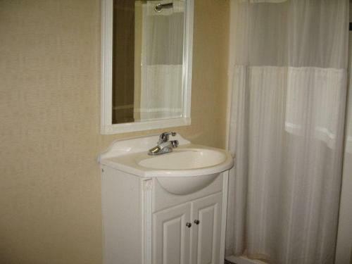 Hotel Town House Inn And Suites