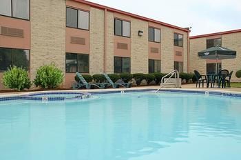 Hotel Days Inn Hillsborough