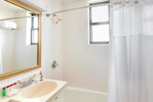 Hotel Ramada Inn Jersey City