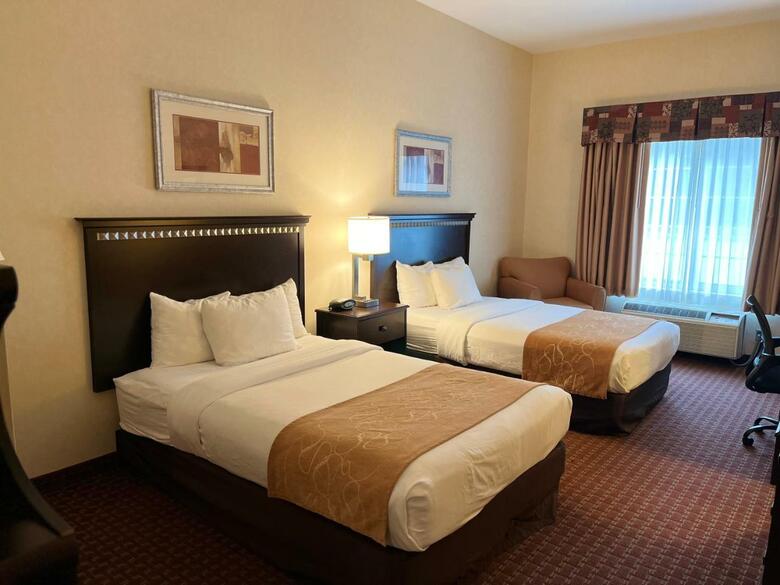 Hotel Comfort Suites Mahwah