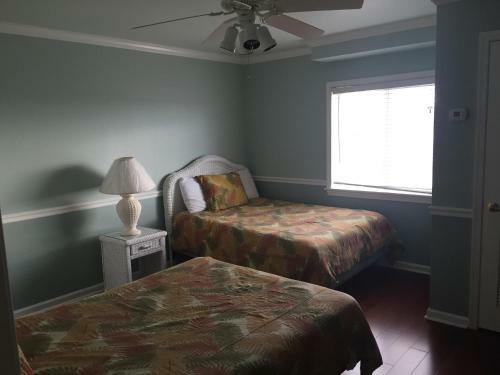 Hotel Surf Song Beach Resort