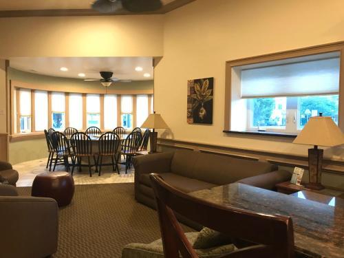 Ala Moana Motel & Suites