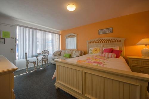 Tangiers Resort Motel