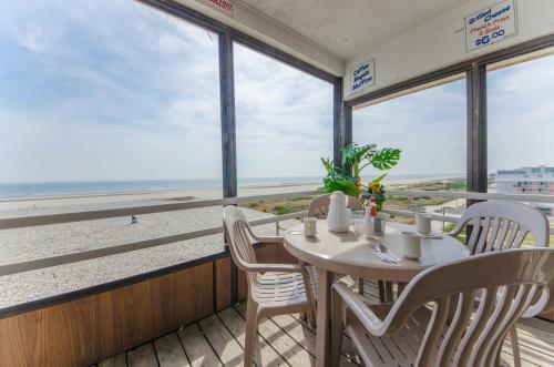 Motel Waikiki Oceanfront Inn