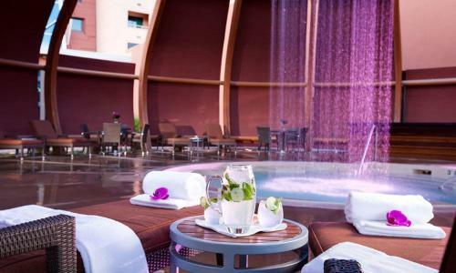 Hotel Isleta Resort & Casino
