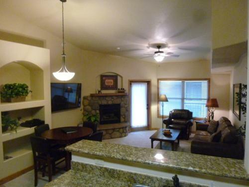 Hotel Ruidoso River Resort & Inn