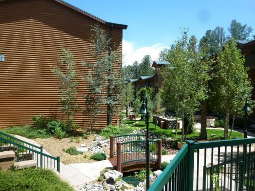 Hotel Ruidoso River Resort & Inn