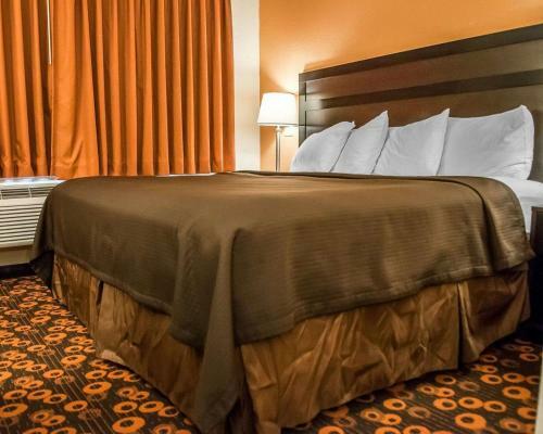 Hotel Econo Lodge Inn & Suites Santa Fe