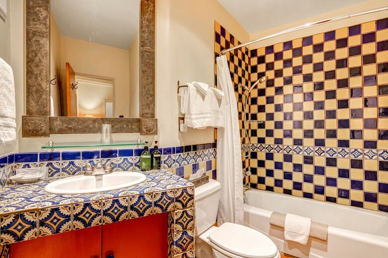 Posada Santa Fe Motel & Inn