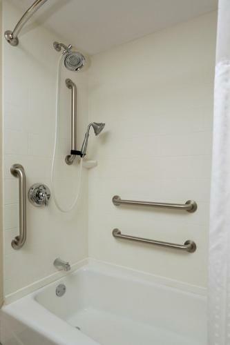 Hotel Holiday Inn Express And Suites Batavia