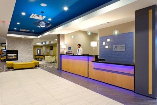 Hotel Holiday Inn Express And Suites Batavia