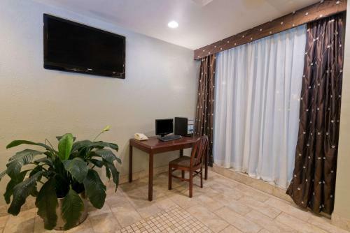 Hotel Days Inn Batavia