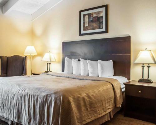 Hotel Quality Inn Buffalo Airport