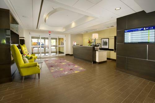 Hotel Hampton Inn & Suites - Buffalo Airport