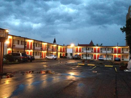 Imperial Motel Cortland