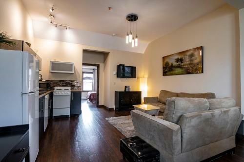 Downhill Apartments
