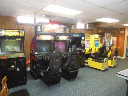 Hotel Royal Atlantic Beach Resort