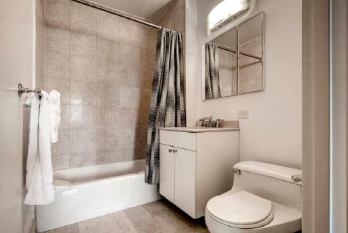 Luxury Apartments A Short Walk From Times Square
