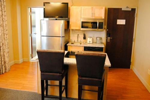 Posada The Parker Inn And Suites