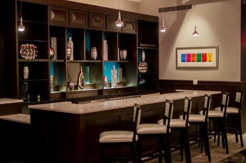 Posada The Parker Inn And Suites
