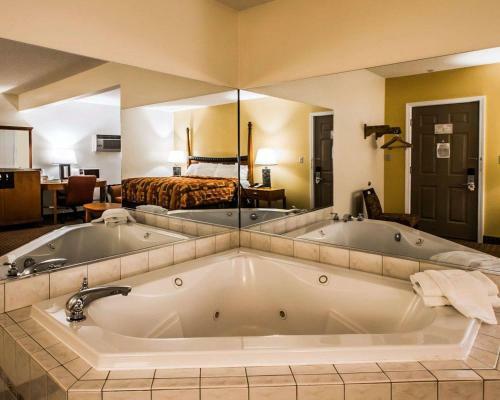 Hotel Econo Lodge Tonawanda
